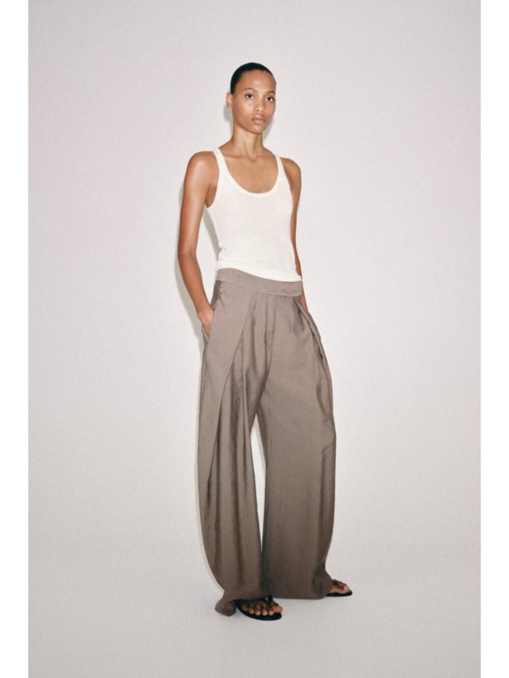 ZARA ZW COLLECTION PLEATED WIDE LEG PANTS - Picture 2 of 6